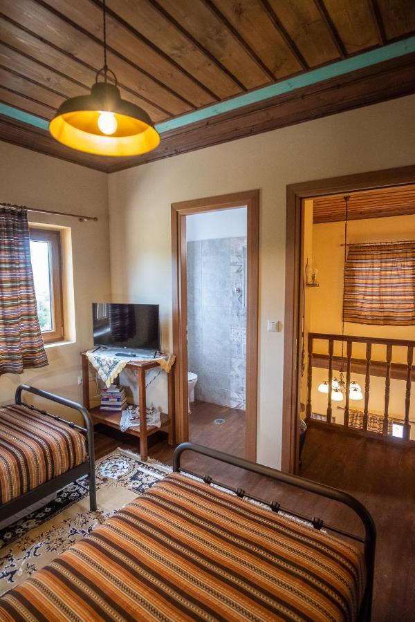 Okakosolykos Apartment Kostitsi